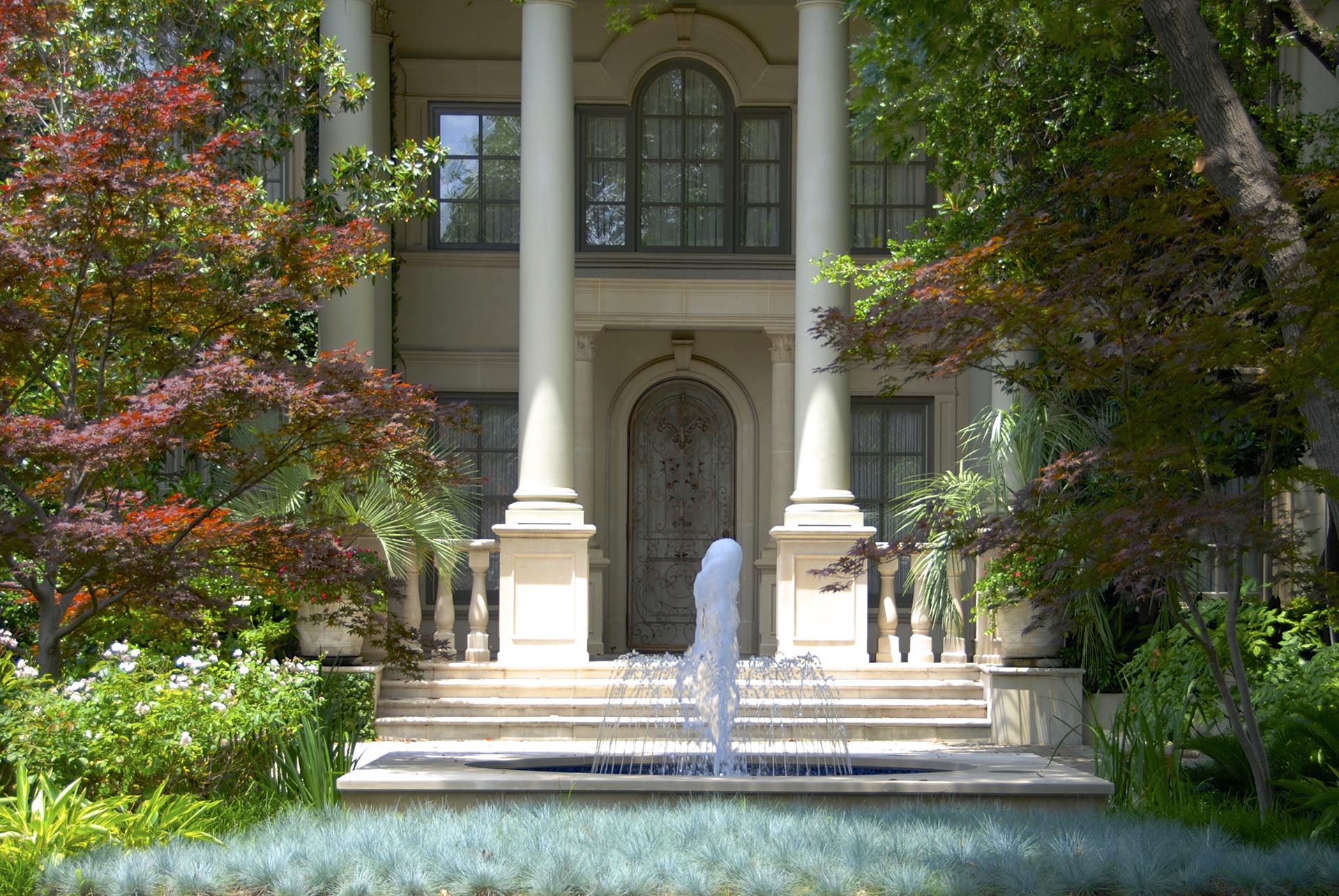 Formal Southern estate front fountain landscape in Dallas