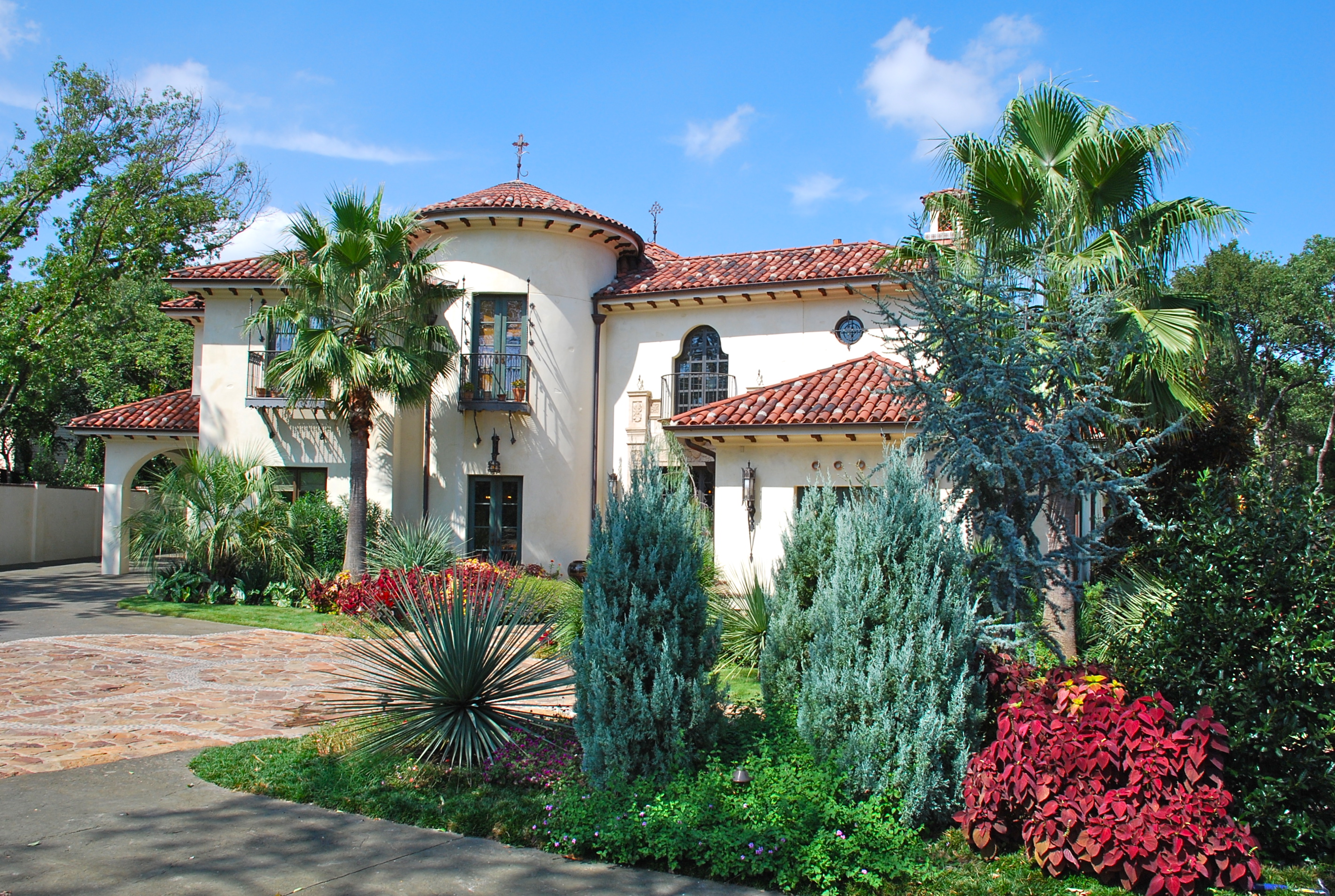Spanish Colonial Estate tropical plants detail - Spanish Colonial landscape design by Original Landscape Concepts in Dallas
